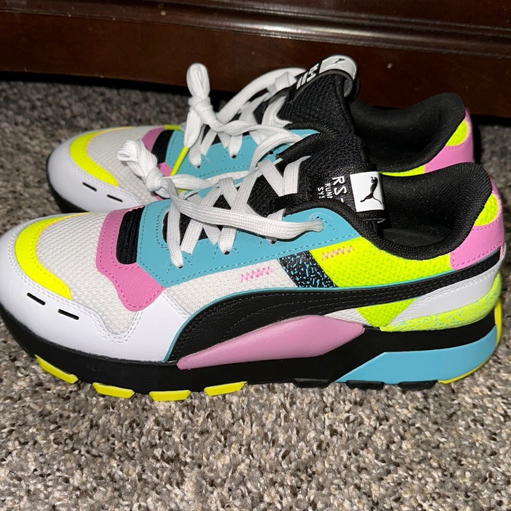 Brand new Youth Puma. NO original box!